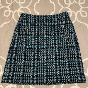 Loft textured skirt
